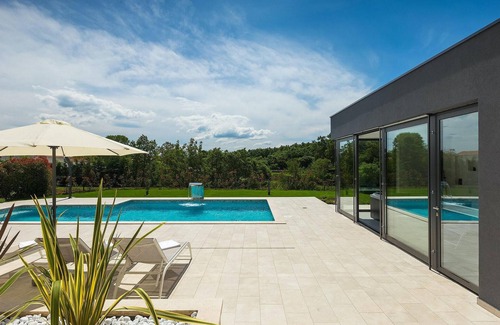 Kringa Casa | Preciosa casa en Tinjan