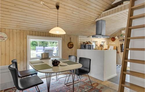 Tisvildeleje Casa | Lovely Home In Tisvildeleje With Wifi