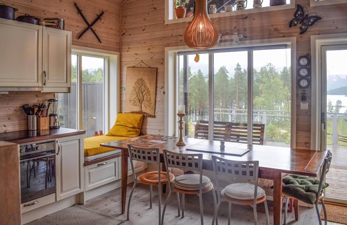 Nissedal Casa | Preciosa casa en Treungen con cocina.