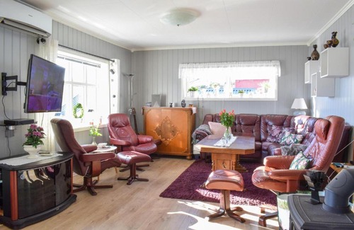 Kvinnherad Casa | Lovely Home In Utåker With Wifi