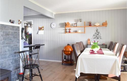 Kvinnherad Casa | Lovely Home In Utåker With Wifi