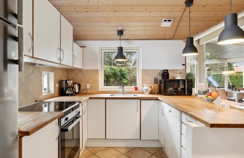Rageleje Casa | Preciosa casa en Vejby con cocina