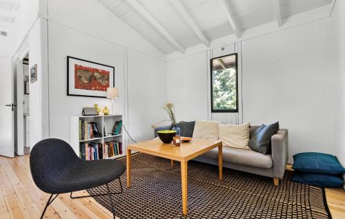 Holloselund Casa | Lovely Home In Vejby With Wifi
