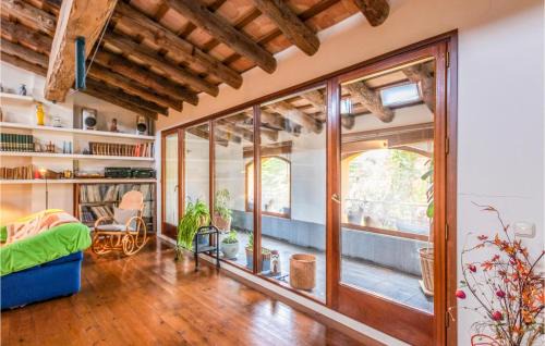 Galliners Casa | Lovely Home In Vilademuls With Wifi