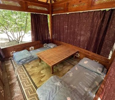 Osh Otro | Lovely home shatry