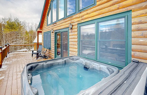 Sunday River Area Casa | Lovely home with hot tub, Sunday River views, firepit, huge deck & fireplace