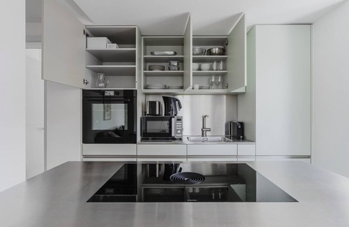 Horgen District Apartamento | Lovely Horgen 3BR, 2 min to Train Station, by Blueground