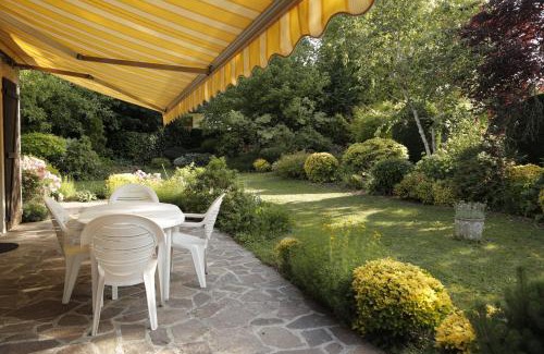 Seynod Casa | Lovely house with garden, jardin et terrasse