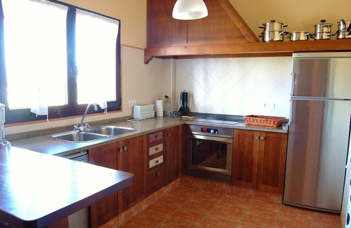 Rianxo Cabaña | Encantadora casa, vistas al mar en Rianxo, wifi gratis, barbacoa,chimenea,jardín