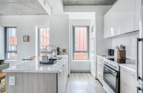 MIT Apartamento | Lovely Kendall Square 2BR w/ Gym, near Shops & Dining, by Blueground