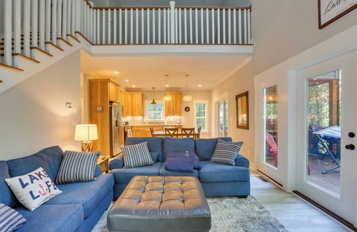 Manson Casa | Lovely Kerr Lake House w/ Private Dock!
