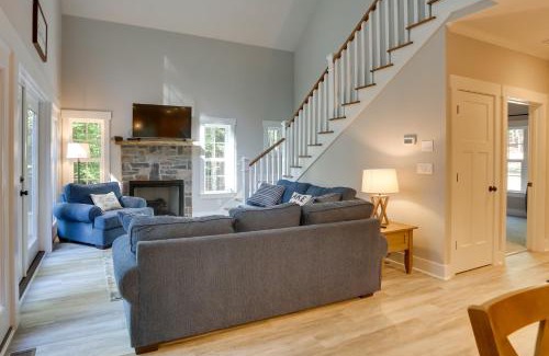 Manson Casa | Lovely Kerr Lake House with Private Dock!