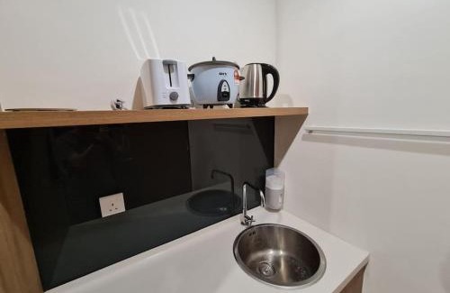 Batu Lintang Apartamento | Lovely Kozi Square comfort Studio Home 3C