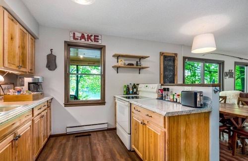 Almelund Cabina | Lovely Lake House + WIFI + Coffee + Kayaks + Views