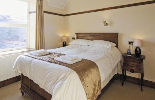 Barmouth Casa | Lovely Large home 10 Minute Walk to Barmouth Beach
