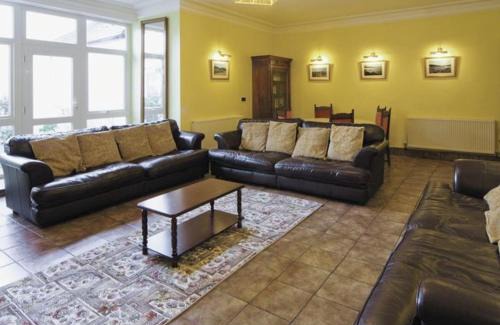 Barmouth Casa | Lovely Large home 10 Minute Walk to Barmouth Beach