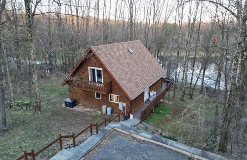Liberty Chalet De Esquí | Lovely Liberty Chalet On the Waterfront