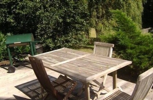 Saint-Etienne-au-Mont Apartamento | Hardelot, la encantadora casita del cuidador al borde de un parque arbolado.