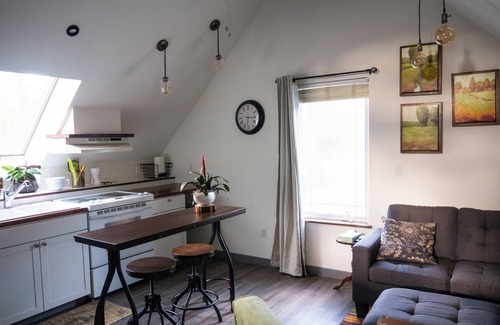 Sherwood - Tualatin South Apartamento | Lovely loft apartment