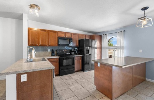 South Harrison Casa | Lovely Lucille 3 Bedroom