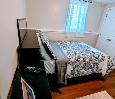 Glen Allen Casa | Lovely Luxury Condo