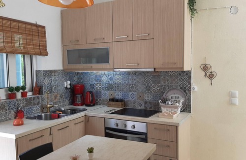 Kaki Thalassa Cabaña | Lovely maisonette 3min walk from the beach!Roof garden with sea view!Nearairport
