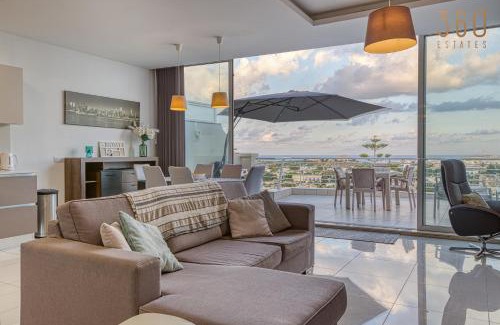 Mellieħa Heights Apartamento | Lovely Mellieha Apt with stunning terrace & views by 360 Estates