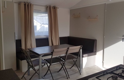 Chateau-d'Olonne Casa | Lovely mobile home in a 4-star residential estate in Les Sables D'Olonne