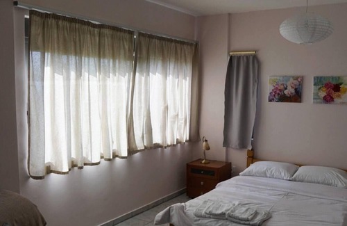 Patras Apartamento | Lovely modern Studio in Romanos Patras, Greece