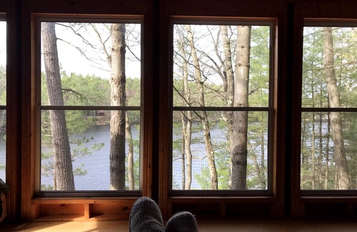 Severn Cabaña | Lovely Muskoka cottage on the Trent Severn River. Pet-friendly.