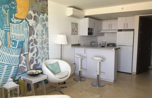 Oranjestad-West Apartamento | Lovely New Studio In Luxury Condo(Oasis), Eagle View & Wi-fi Free