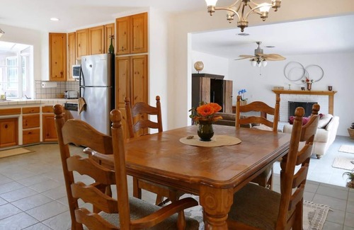 Mira Monte Casa | Lovely Ojai Valley Cottage Simple and Rustic