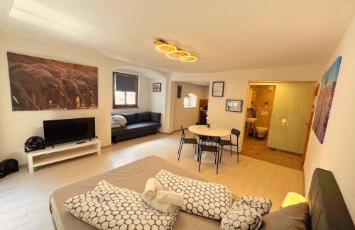 Hall In Tirol Apartamento | Lovely Old Town Studio