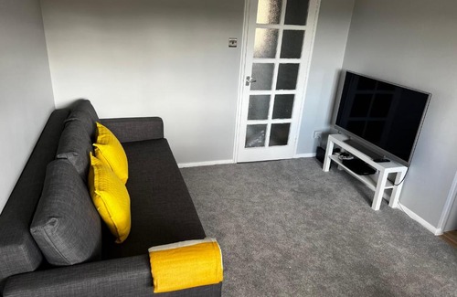 Hacton Apartamento | Lovely one bedroom flat in convenient location