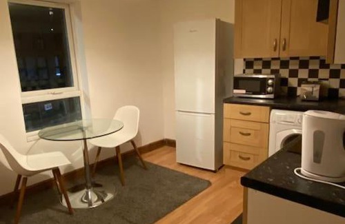 West Hendon Apartamento | Lovely One Bedroom Flat in London