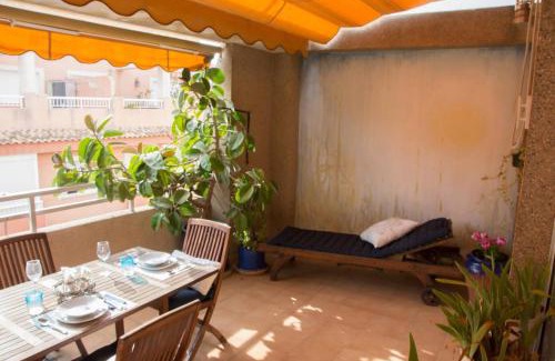 Alicante Apartamento | Lovely Penhouse in Alicante with parking