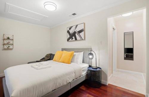 Broadmoor Casa | Lovely Relaxing Private Studio Near Westlake