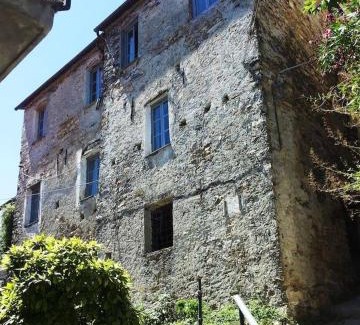 Dolcedo Apartamento | Lovely renovated apartment near Dolcedo