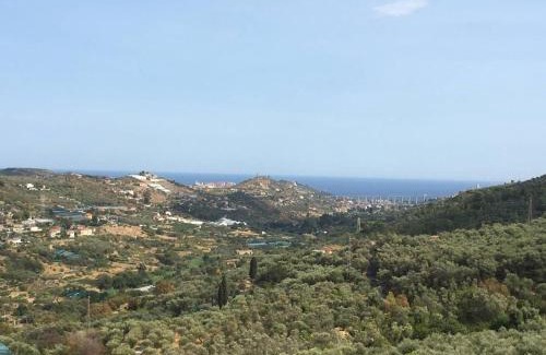 Dolcedo Apartamento | Lovely renovated apartment near Dolcedo