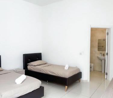 Tal-Ibrag Casa | Lovely room ensuite in Swieqi