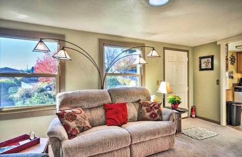 Sherwood - Tualatin South Casa | Lovely Sherwood Retreat with Yard, Walk to Old Town!