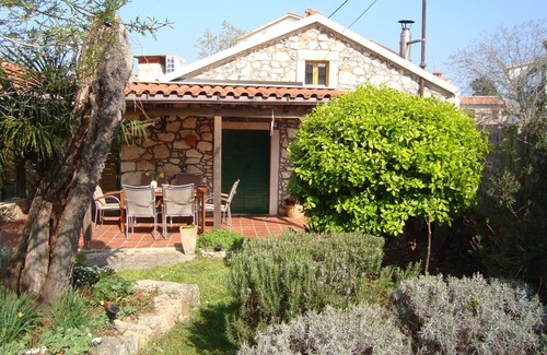 Pomer Cabaña | Encantadora casa de piedra en el área de Pula