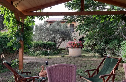 Campiglia Marittima Apartamento | Estudio en Toscana con piscina cerca de las playas.