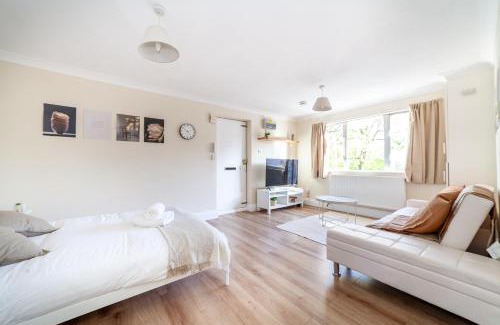 Wimbledon Apartamento | Lovely Studio Flat in Wimbledon w/Free Parking