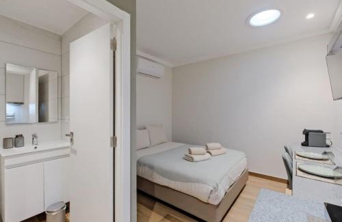 Alvalade Apartamento | Lovely studio fully equipped near subway N9