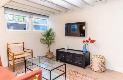 Little Italy Casa | Lovely Studio in the Heart of Little Italy
