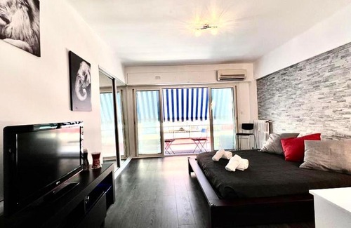Riou - Petit Juas - Av de Grasse Apartamento | Lovely studio in the heart of Cannes