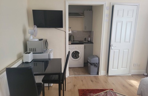 Reading Casa | Lovely Studio in Town Centre