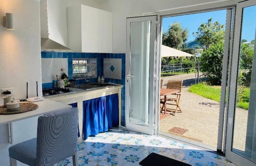 Fiaiano Apartamento | Lovely studio apartment in the Villa NOLELU with sea view