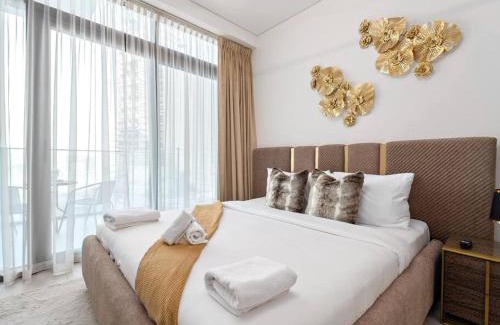 Jadaf Apartamento | Lovely Studio with Cozy Balcony and Outdoor Pool